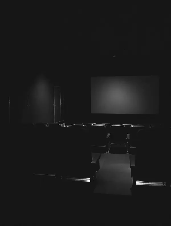 地下放映室 - 地下电影，2020年，在线视频观看影视鉴赏